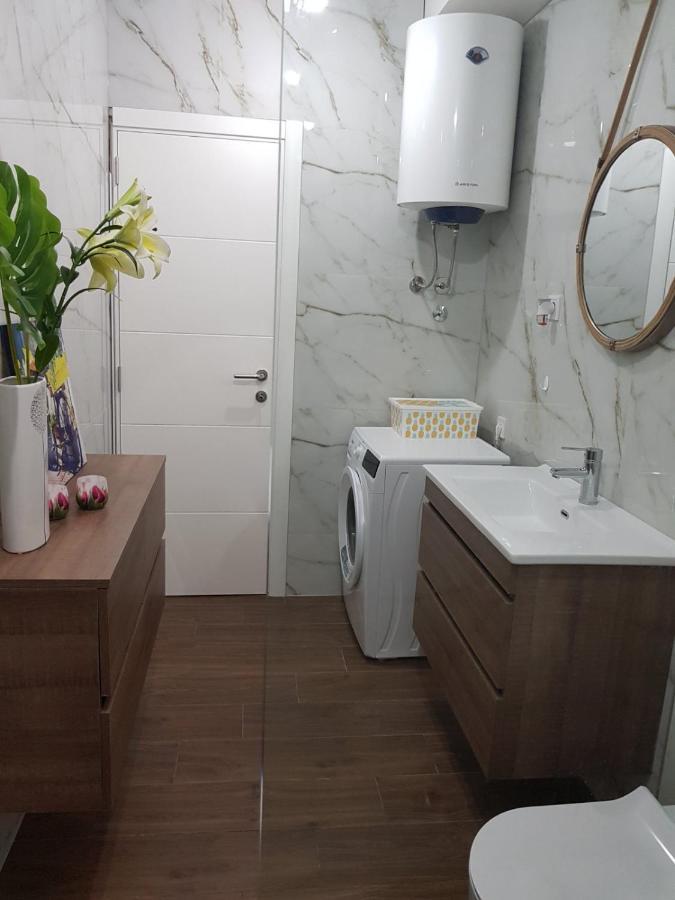Modern Apartment Doris Kotor Extérieur photo